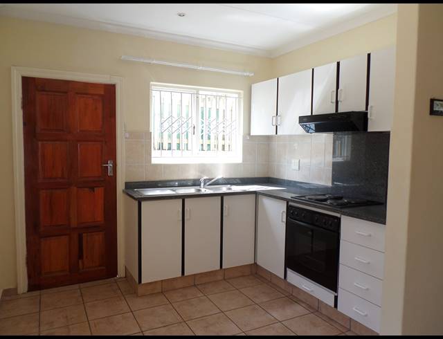 3 BEDROOM SIMPLEX RENTED IN BROADLANDS
